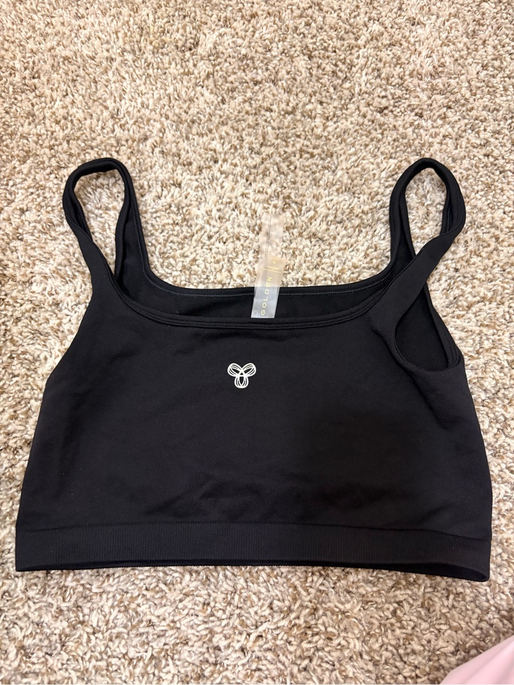 Aritzia golden sports bra ribbed material